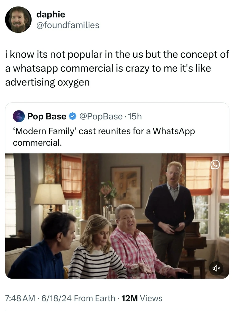 Julie Bowen - daphie i know its not popular in the us but the concept of a whatsapp commercial is crazy to me it's advertising oxygen Pop Base 'Modern Family' cast reunites for a WhatsApp commercial. 61824 From Earth 12M Views